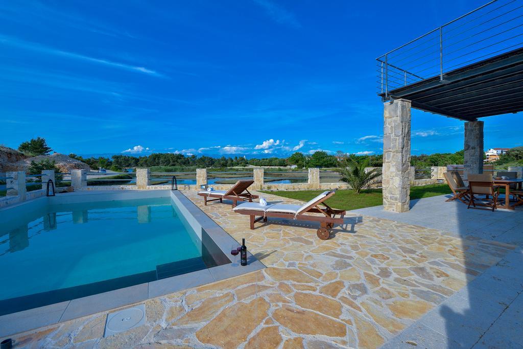 Amazing Villa Ele Затон Екстер'єр фото